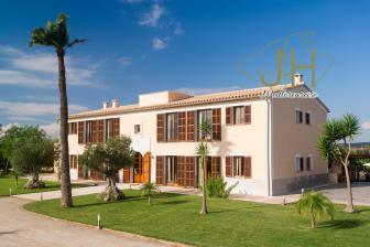 Luxuslandhaus 6 suiten